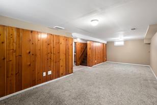 1679 Rose Ave E - Photo 10