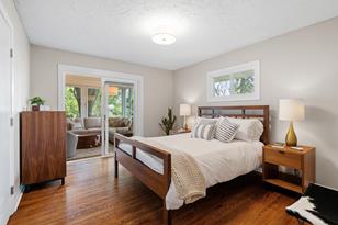 1652 Bohland Ave - Photo 10