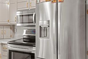 1072 Bear Cir NE - Photo 10