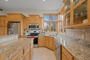 3897 Evermoor Pkwy - Photo 8