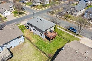 400 11th St - Photo 12