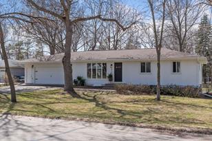 8226 Hiawatha Ave - Photo 36