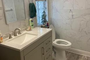 640 Van Buren St NE - Photo 16