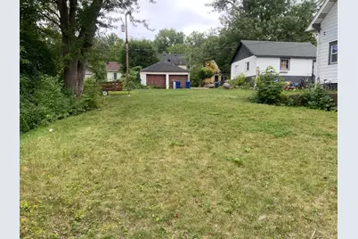 492 Curtice Street E, Saint Paul, MN 55107 - Photo 1
