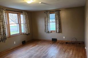 460 Center Ave S - Photo 6