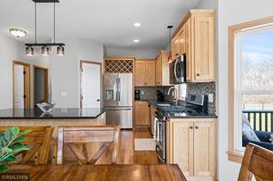 3047 Woodale Dr - Photo 6