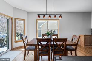 3047 Woodale Dr - Photo 4