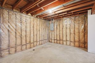 12858 Essex Way - Photo 20