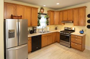 790 Capitol Heights - Photo 14