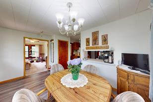 164 Carol Ln - Photo 4