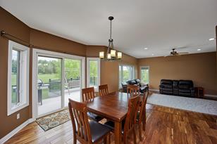 1820 Shannon Oaks Blvd NE - Photo 4