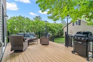 1584 Merrill St - Photo 4