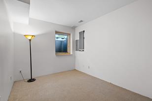 1584 Merrill St - Photo 26