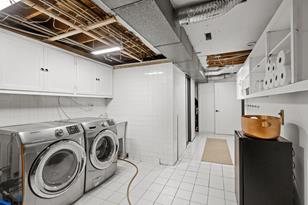 544 Ryan Ave W - Photo 66