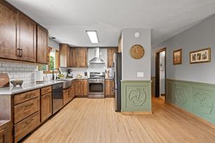 544 Ryan Ave W - Photo 8