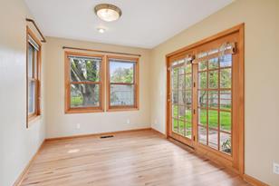 6211 Carol Dr NE - Photo 34