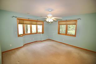 15767 Forsythe Ave NW - Photo 4