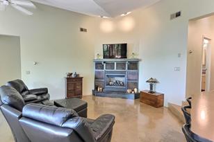 2079 Kimball Ave NW - Photo 4
