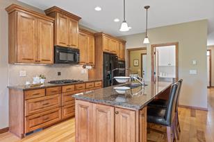 950 Anthony Way - Photo 4