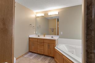 2422 Birch St W - Photo 6