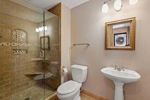 5605 Vagabond Ln N - Photo 16
