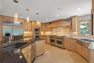5605 Vagabond Ln N - Photo 4