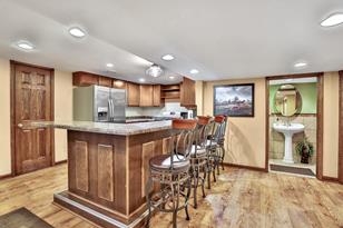 12003 Lindstrom Ln - Photo 46