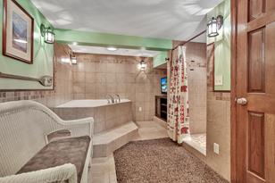 12003 Lindstrom Ln - Photo 58