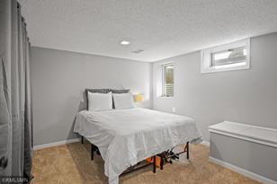 2415 Ronald Ave - Photo 24