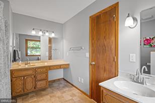 2415 Ronald Ave - Photo 14