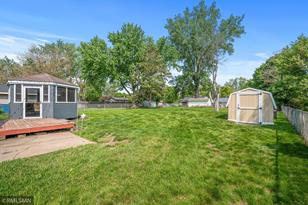 2415 Ronald Ave - Photo 32