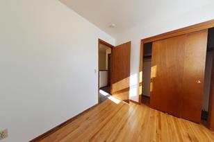 3237 Douglas Dr N - Photo 6