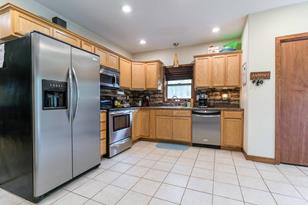 825 Springen Ave - Photo 16