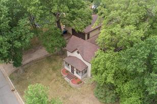 825 Springen Ave - Photo 38