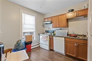 61 Delos St W - Photo 14