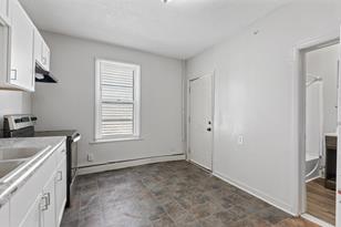 61 Delos St W - Photo 40