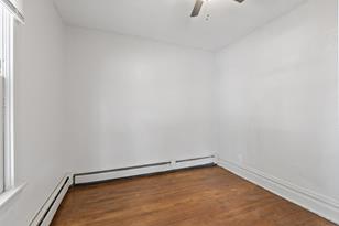 61 Delos St W - Photo 48