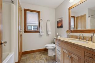 1315 Cleveland Ave S - Photo 10