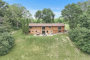 3555 Chippewa Rd - Photo 48