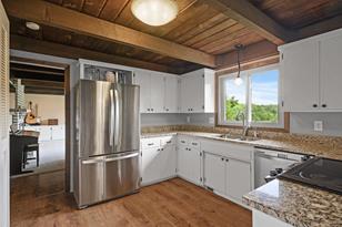 3555 Chippewa Rd - Photo 4