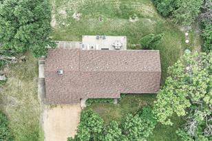 3555 Chippewa Rd - Photo 38