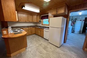 1802 Hwy 53 - Photo 4