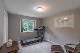 300 3rd St NE - Photo 8