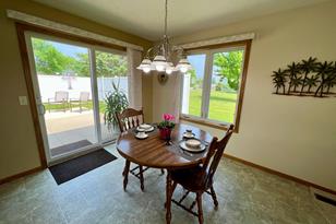 1201 Dana Dr SE - Photo 4