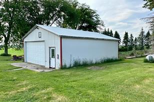 24045 Hartwood Dr - Photo 4