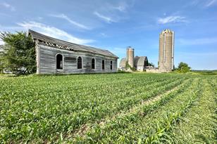 24045 Hartwood Dr - Photo 8