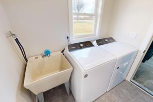 205 5th Street NW - Photo 26