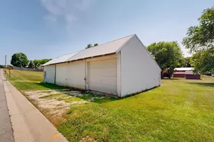 1003 Grand St SE, Chatfield, MN 55923 - Photo 22