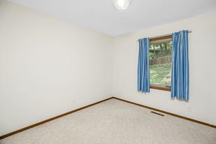 606 20th Ave SW - Photo 22