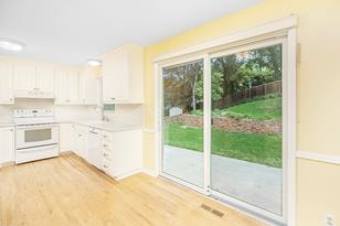 606 20th Ave SW - Photo 8